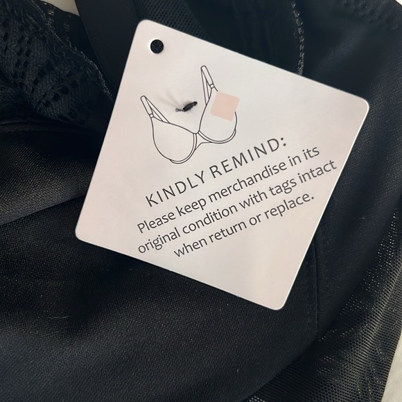 New With Tags Women's Black Plus Size Front-close T-back Underwire Bra 4… - Picture 5 of 5